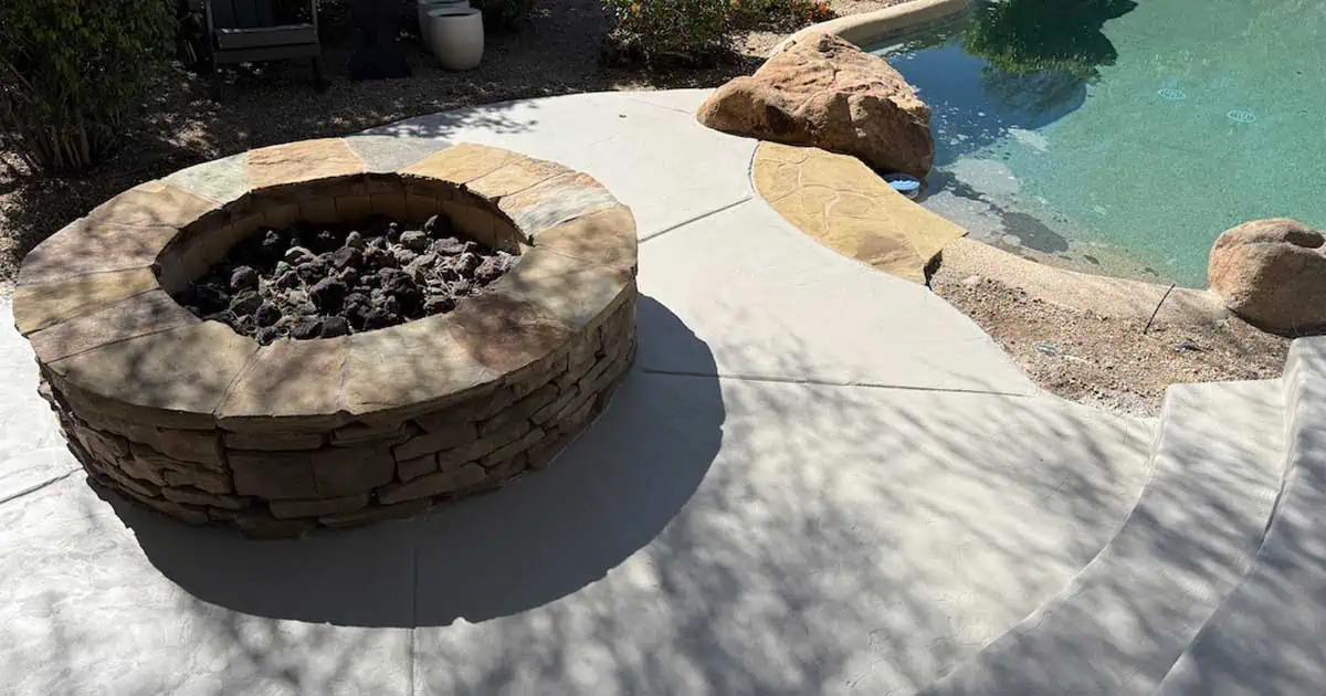Textured polymer concrete overlay finish
