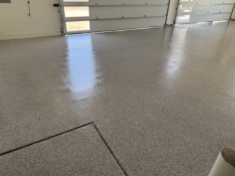 Custom Heavy Traffic Commercial Polyurethane Topcoat Garage