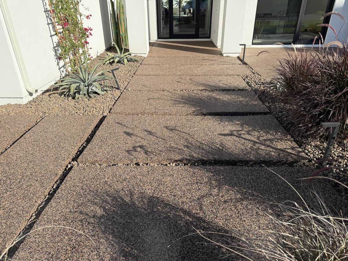 Complete Smooth Border River Pebble Patio Decking