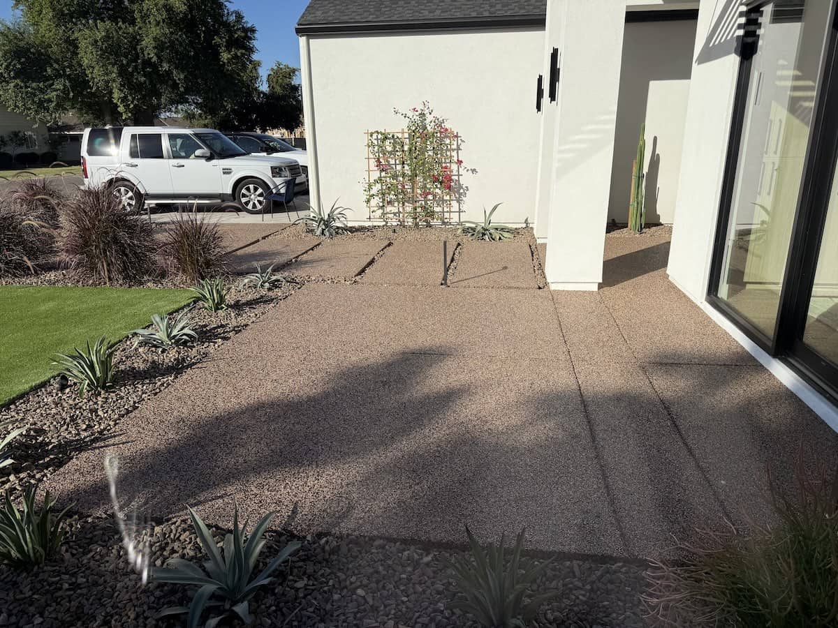 Expert Laying and Priming Stone Mix