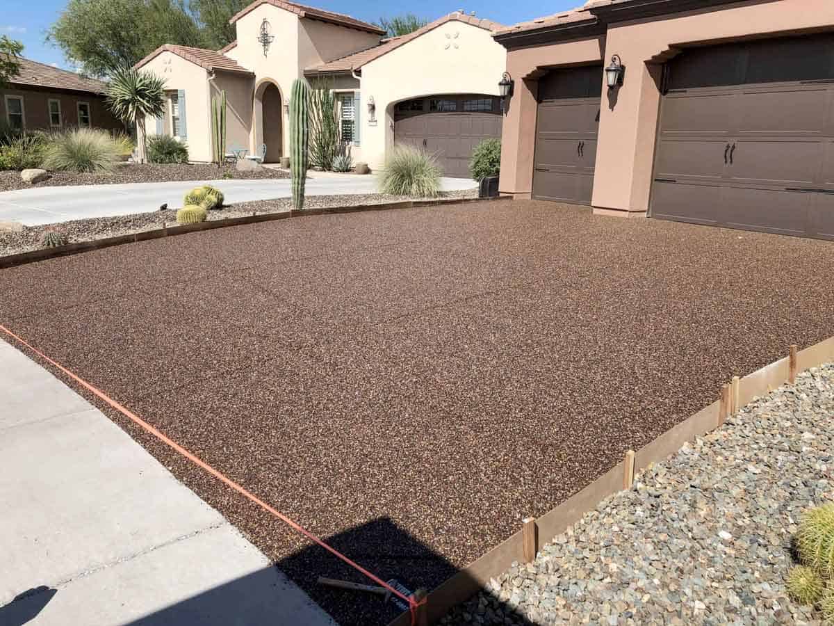 Finished Bound River Stone Heavy Driveway Coat